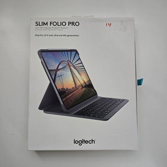 Logitech Slim Folio Pro iPad Pro 12.9 3rd 4th Gen Keyboard Case Backlit Bluetoot